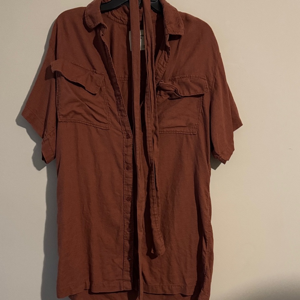 Rust Short Sleeve Button-Up Shirt